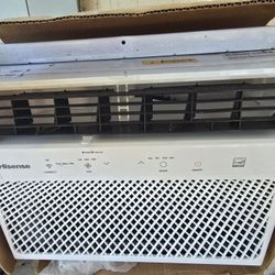 Hisense Large Room Window Air Conditioner , Remote Included ( 115-Volt , 14000-BTU )