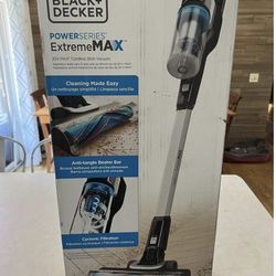 BLACK+DECKER MAX CORDLESS VACUUM POWERSERIES MAX CLEAN HOME STAIRS RECHARGEABLE HANDHELD (NEW) 