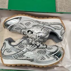 Bottega Veneta Orbit Sneakers