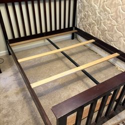 Nice Wood Queen Size Bed Frame 