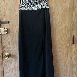 black silk floor length prom/evening dress( Size L)