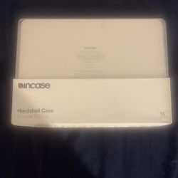 Clear Incase Hardshell Case 16”