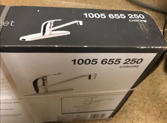 Kitchen faucet new