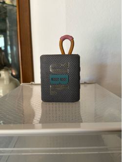 JBL GO3 speaker