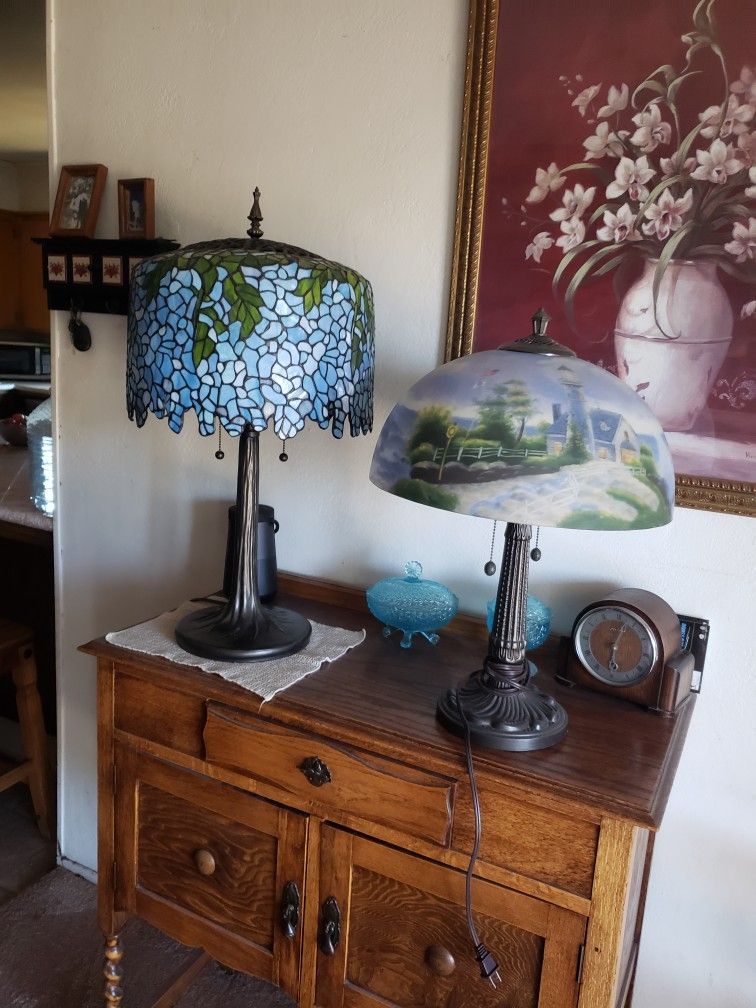 Limited Edition Thomas Kinkade Hand Painted Lamp
