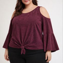 NWoT IRIS Distressed Cold Shoulder Bell Sleeve Front Knot Top Juniors 1X 1XL