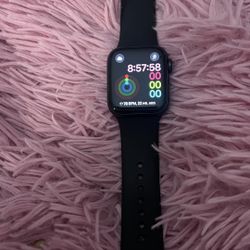 Apple Watch SE 40 mm 2nd Gen