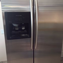 KitchenAid Refrigerator Kscs251 
