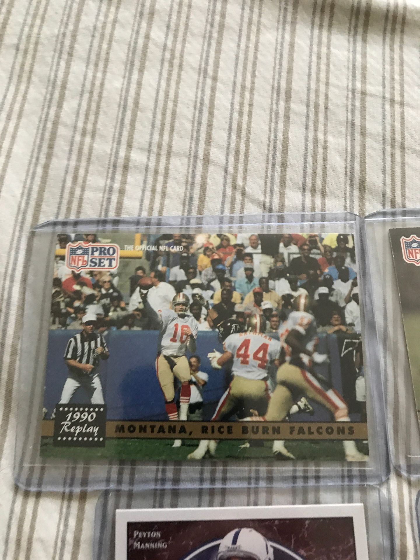 Lot of 4 NFL Star player cards