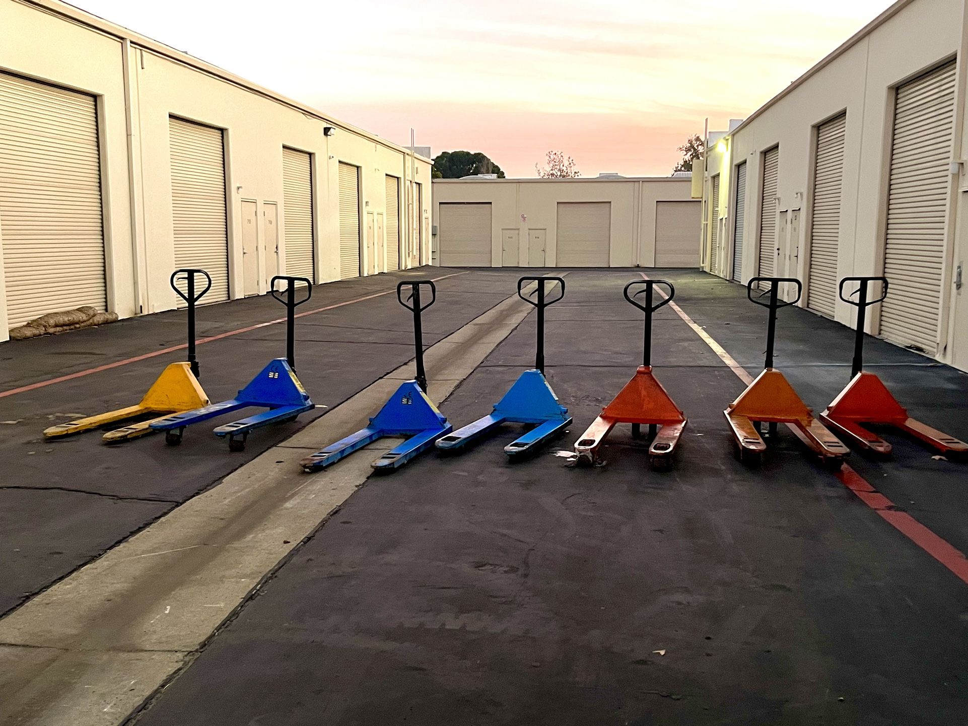 Pallet Jacks for Sale in Rancho Cucamonga, CA OfferUp