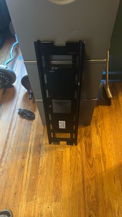 📺 Universal TV Wall Holder Rack – $35