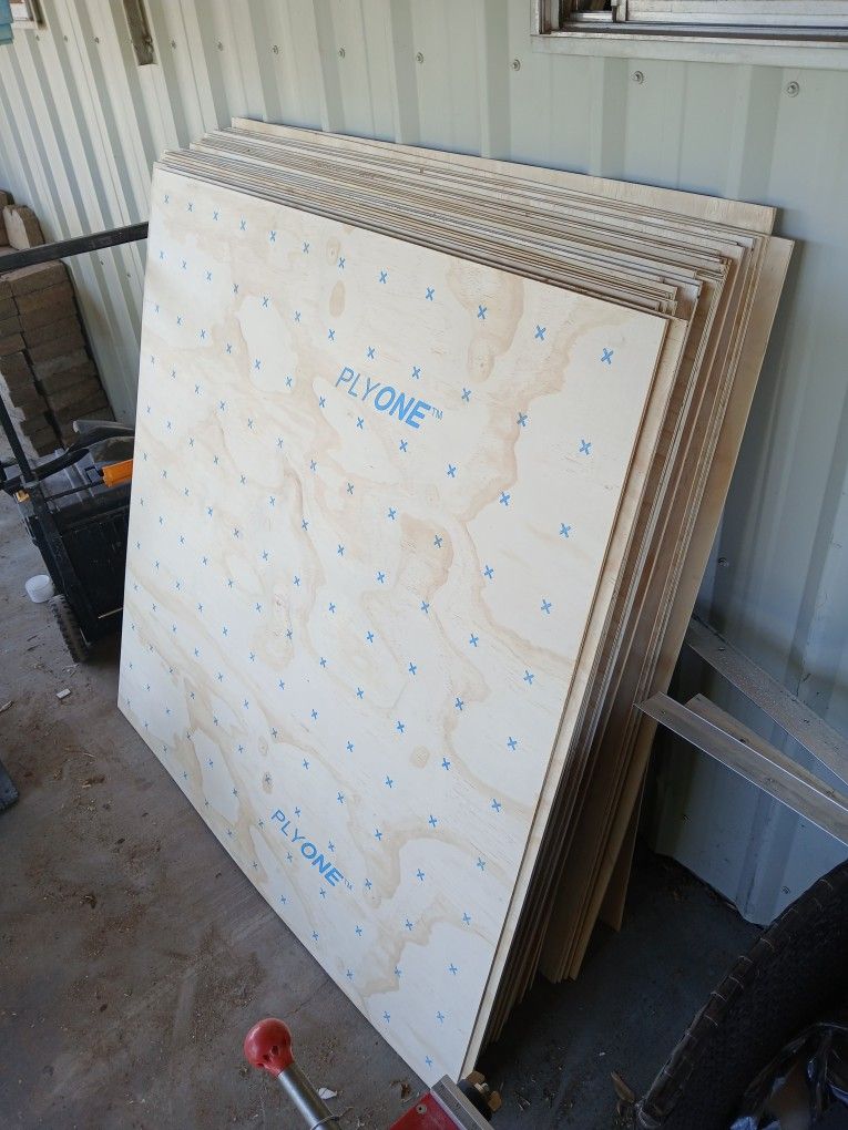 Plywood