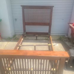 Twin Bed