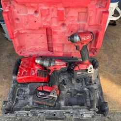 Milwaukee Drill Set