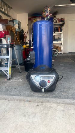 Campbell and Hausfeld8 gallon compressor