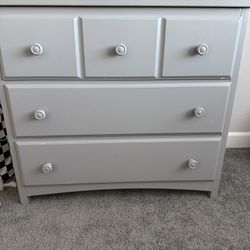 Gray Toddler Three Drawer Dresser