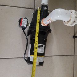 Pump 1/2 HP / Bomba De Agua De 1/2 HP
