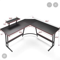 Gaming desk carbon fiber texture