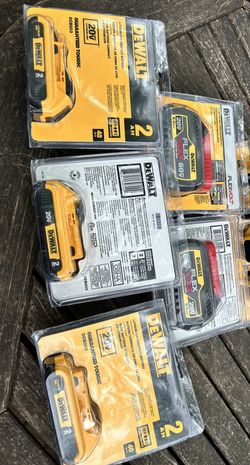 Dewalt Battery Bundle