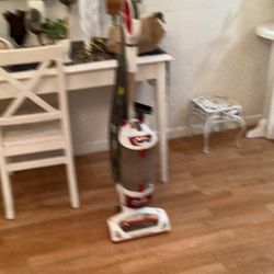 Shark Vacuum Cleaner, Professional Excellent Condition Works Perfect Attachment Is Included