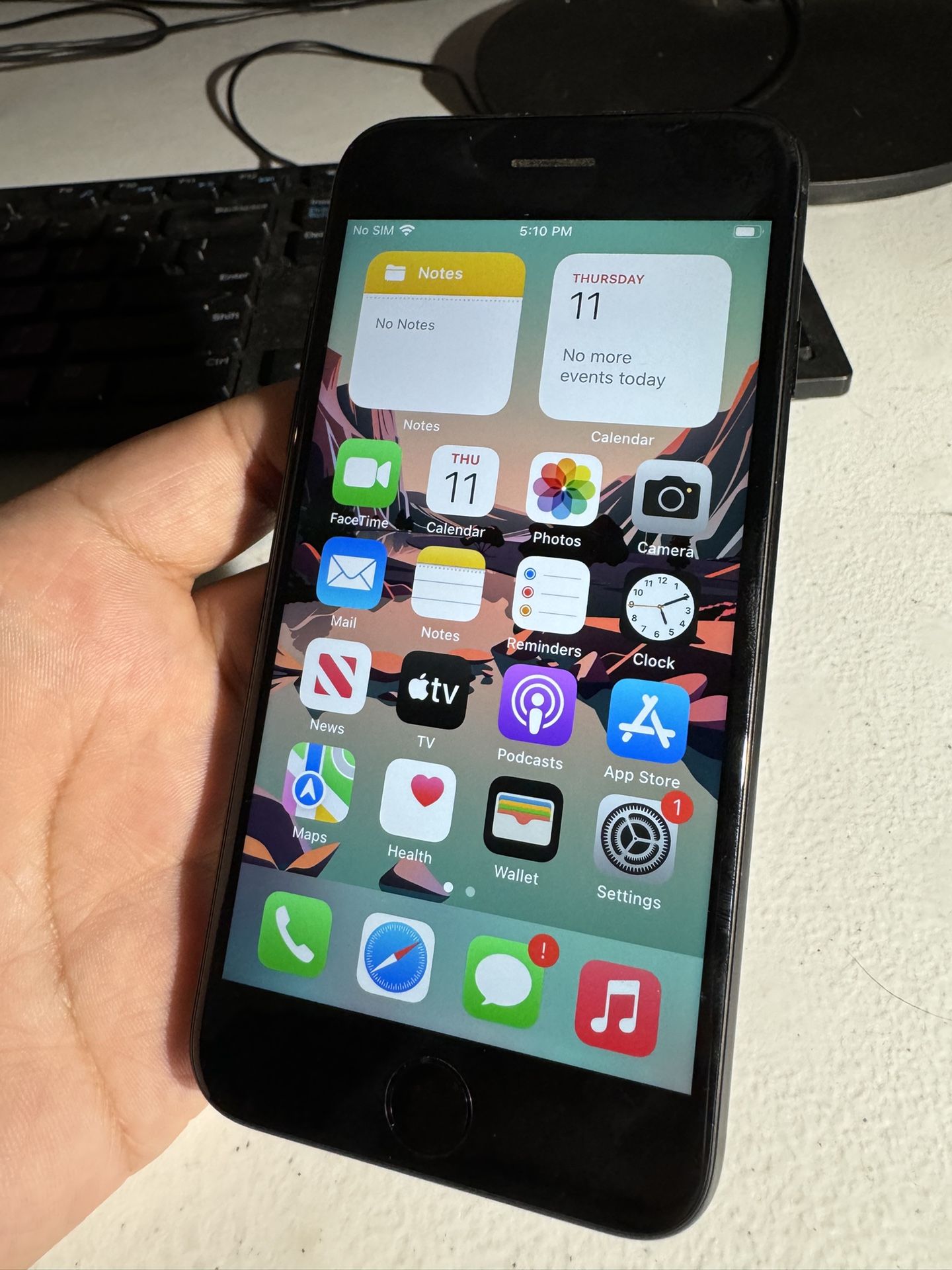 Apple iPhone 7 32GB Unlocked 