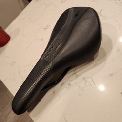 Specialized Bridge Mimic Saddle