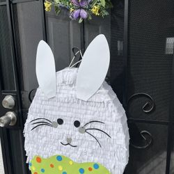 Easter Piñatas 🪅 