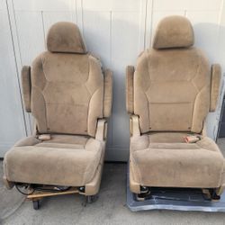 2005-2010 Honda Odyssey Front Seats Or Middle Bucket Seats Beige, Light Brown, 05 06 07 08 09 10