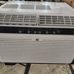 Used AC Window Unit 8k BTU