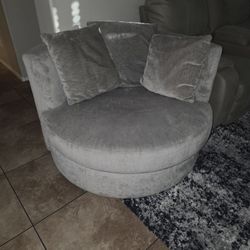 Comfy Swivel Couch