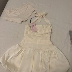 Oh Polly Dress Size 4