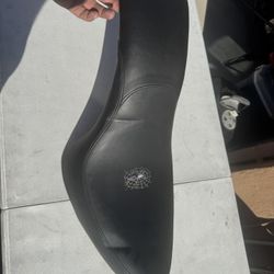 Le Pera Silhouette Seat L869 (spiderweb Embroidery)