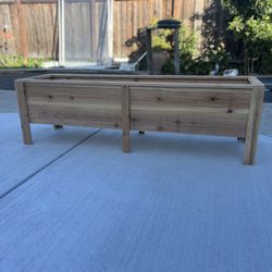 Cedar Planter
