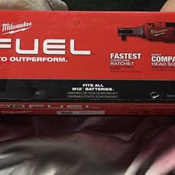 Milwaukee 3/8” Ratchet