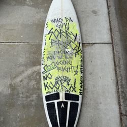 Lost Domesticated V2 Surfboard 6’0 
