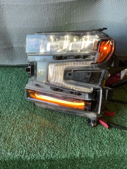 2019 2022 Chevrolet Silverado 1500 ltz hight country z71 left side headlight full led with computer