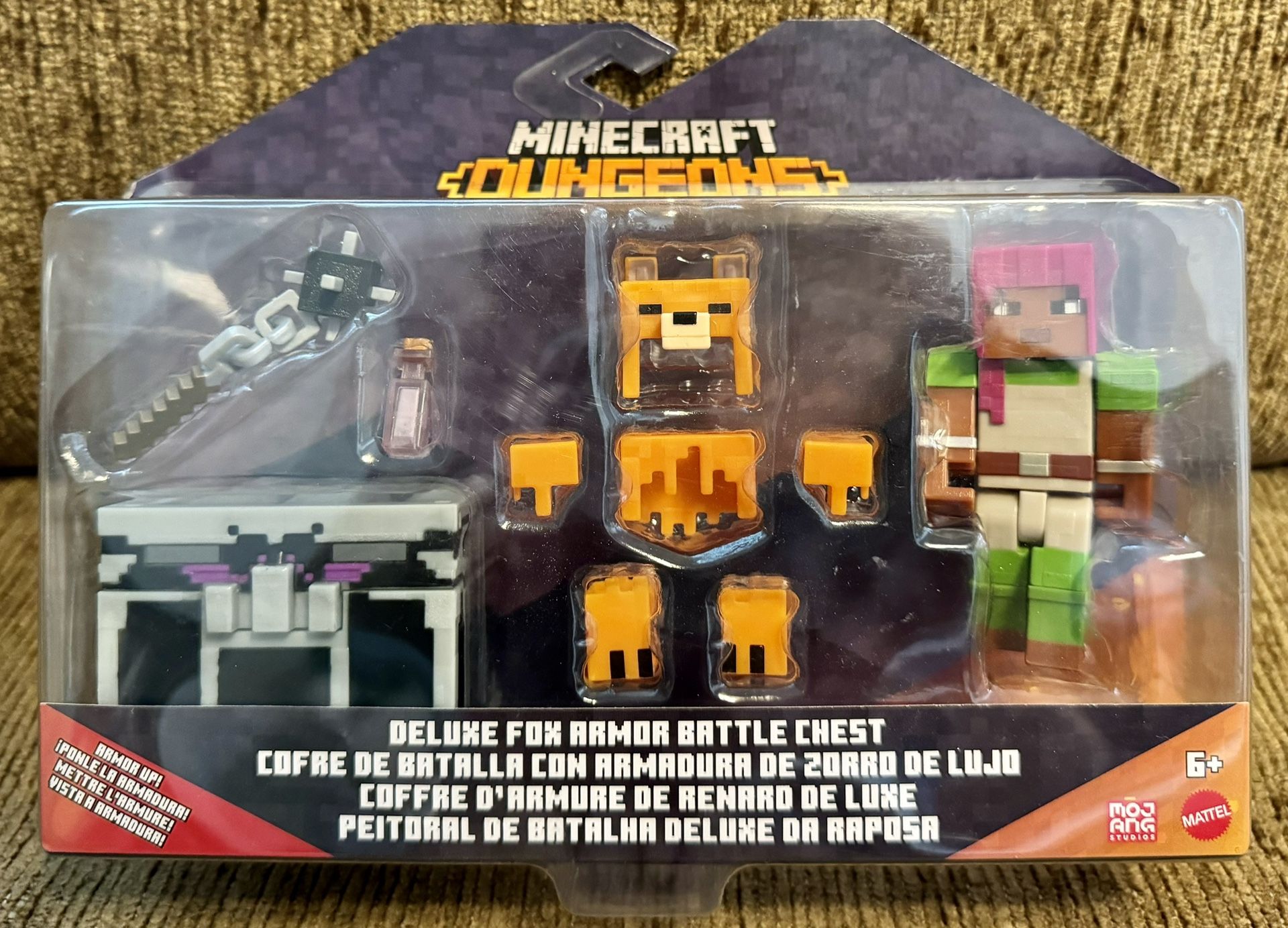 Minecraft Dungeons DELUXE FOX ARMOR BATTLE CHEST Set Adriene +Accessories