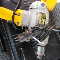 1/2 Spade Handle Drill Dw