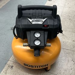 Bostitch BTFP02012 6 Gallon Pancake Air Compressor