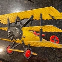 Vintage Homco WWI Cast Metal Bi Planes Wall Hanging Art made in the USA in 1975. 