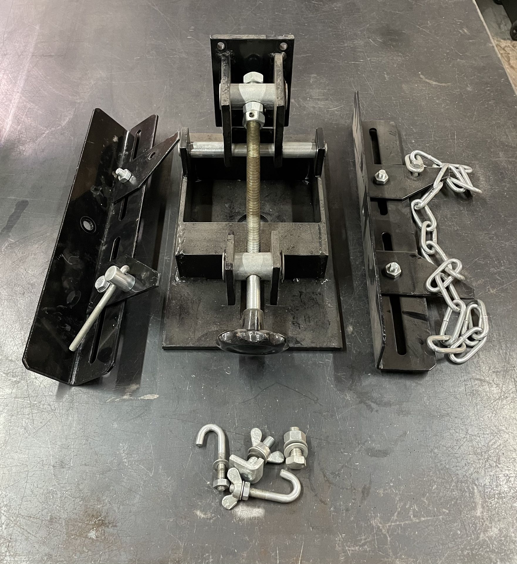 Central hydraulics transmission jack adapter