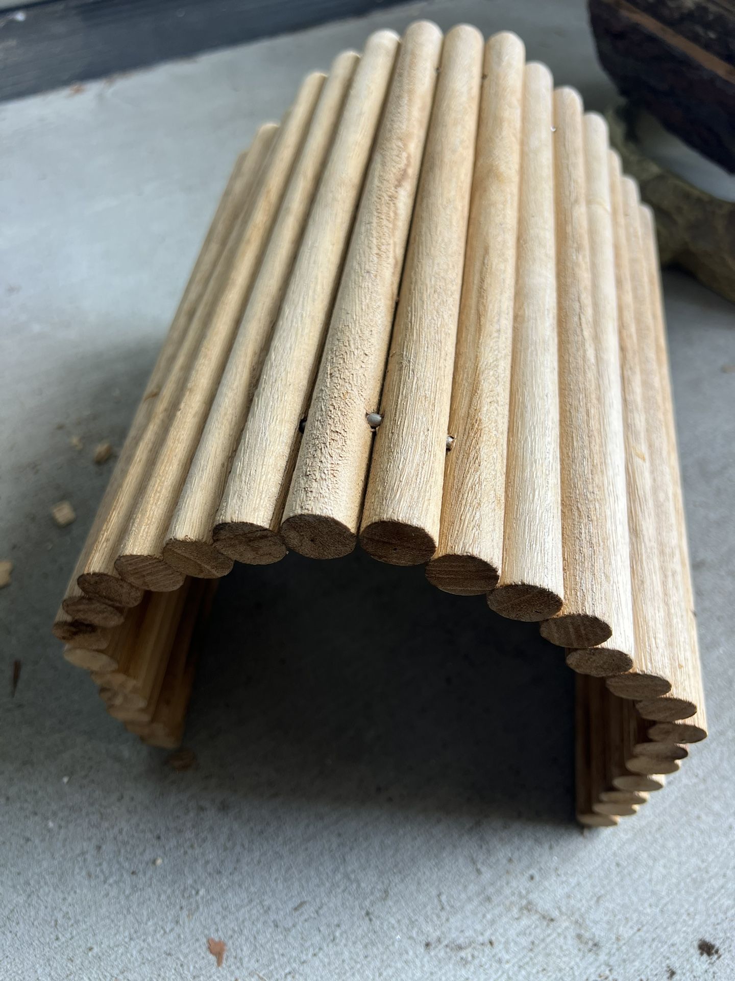 Flexible Wood Hide For Reptile And Small Animals