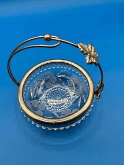 Clear pressed glass decorative basket w/ metal swing handle