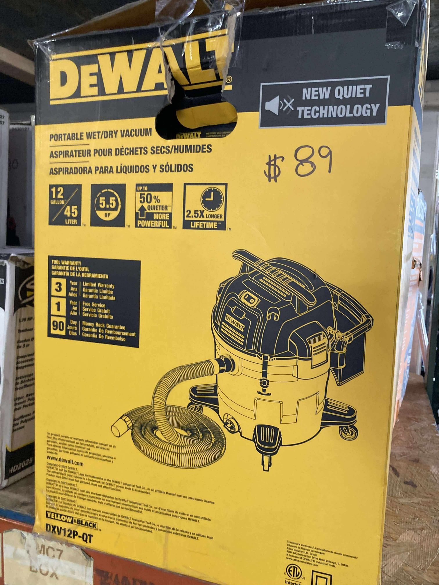 DeWalt 12 Gallon Wet/Dry Vac