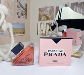 Paradoxe prada