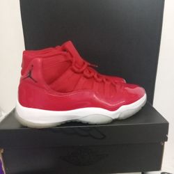 Air Jordan 11 Retro Win LIKE 96 Size 8.5