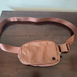 Lululemon Belt Bag – $20