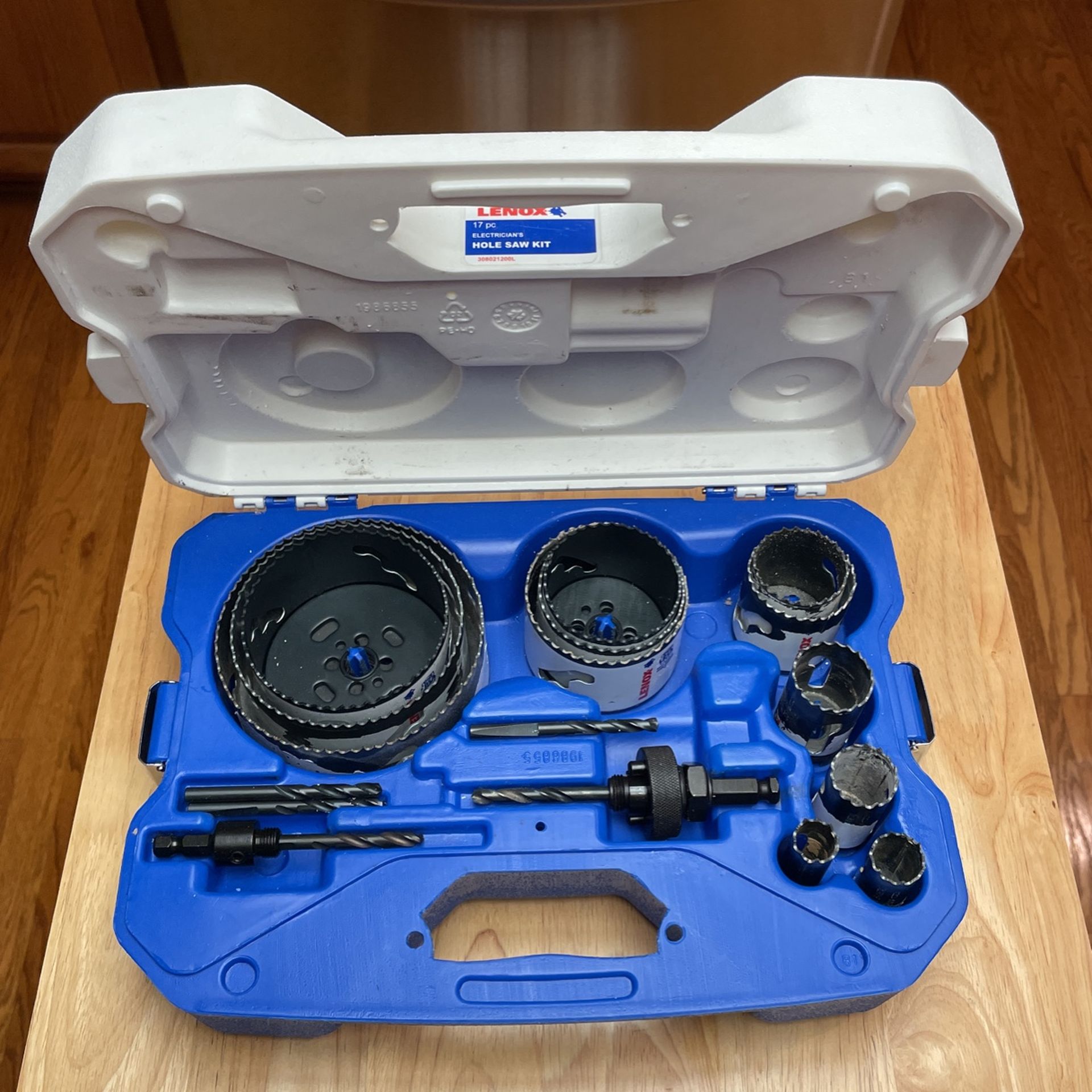 Lenox 17 pc Hole Saw Kit for Sale in Seattle, WA OfferUp