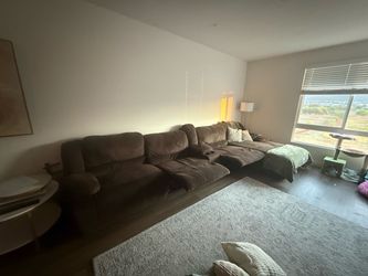 ONLY AVAILABLE TILL FRIDAY! Used Electric reclining family couch