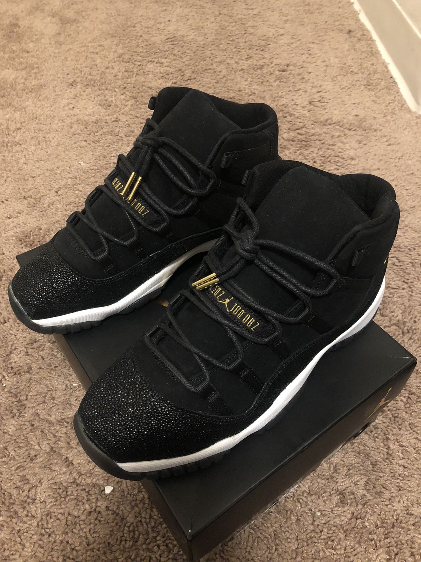 Jordan 11 “Heiress Stingray”